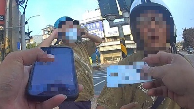 男子不斷回頭張望 小港警鷹眼查獲通緝犯