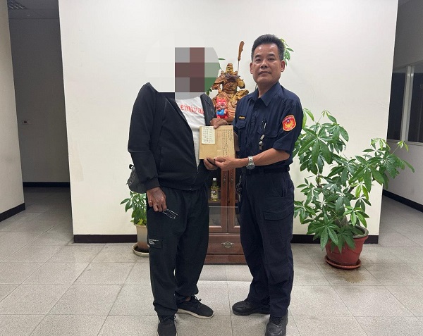 枋警結合民間力量協助弱勢家庭過難關1