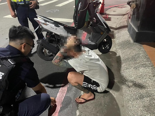 未戴安全帽遭警攔查 犯嫌持毒心虛露餡 警依法逮捕送辦1