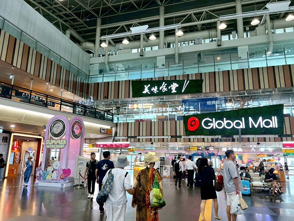 Global Mall 新左營車站暑假推卡有利高回饋、新櫃、抽韓國機票 業績增2成 「跨世代鐵道模型展」重現車站風情1