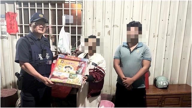 原鄉暖警雪中送炭 結合善心人士助人1