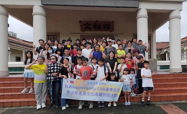 藍衫 粢粑 攻炮城 多元語言 以客家文化進行高雄城市國際交流