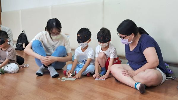讓改變從體驗開始 伊甸鳳療辦親子身障體驗 10組親子熱情參加 盼激發同理心與多元共融1