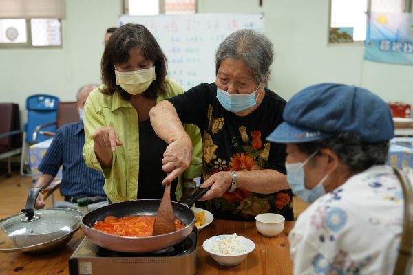 「記憶上菜・世代共煮」青銀共融嘉年華開桌啦1