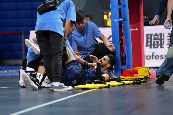 啟動綠色通道展現醫療公益力 高醫以專業守護球隊運動員 TPVL元年阿巴西膝傷1