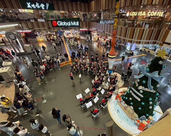 Global Mall新左營車站「20週年耶誕嘉年華」加碼限量驚喜禮包 投入公益行動1