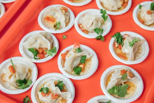 「屏東餃子王」初賽1220登場 50組高手同場較勁1