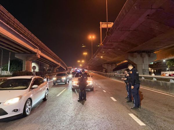 拒檢逃逸且衝撞  員警依法開槍   5小時內將李嫌查緝到案