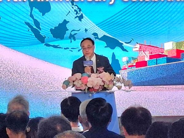 港務公司14週年慶，頒發年度金舫獎及首度台菲締結姊妹港1