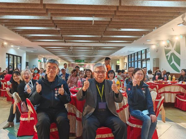 無障礙之家附設燕巢家園舉辦「愛圍爐」活動 陪伴身心障礙者溫馨迎新春1