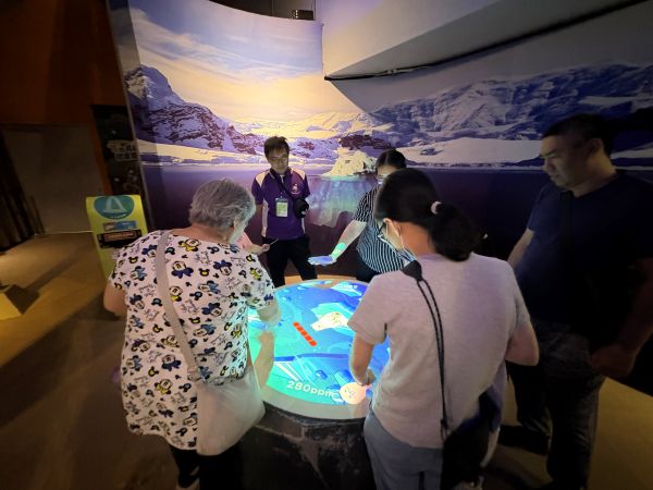 中嘉寬頻｜港都．慶聯link愛－獎助學金捐贈 助家扶學子邁向未來1