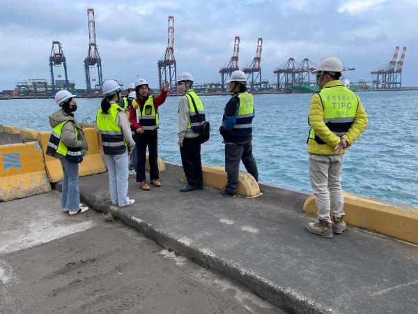 臺灣港務公司「港埠工程減碳指引」獲BSI認證，啟動港埠工程全生命週期碳管理1