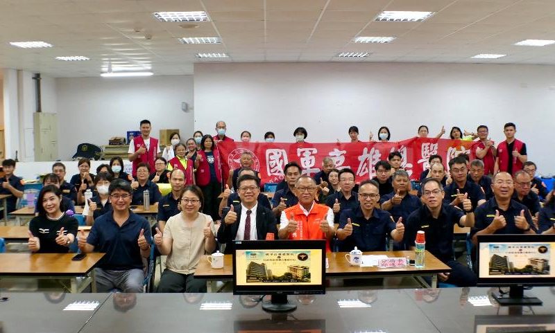 南服中心攜手醫療團隊守護警察健康 推猝死預防講座及免費健檢1