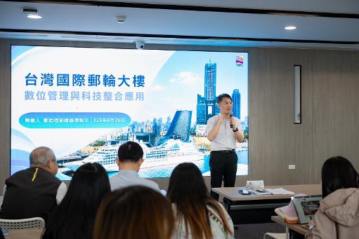 交通部視察高雄港旅運中心，肯定戰情中心及郵輪大樓運作1